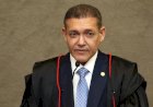 JUSTIÇA Jornalista Reinaldo Azevedo levanta suspeitas sobre atuação de Kassio Nunes Marques