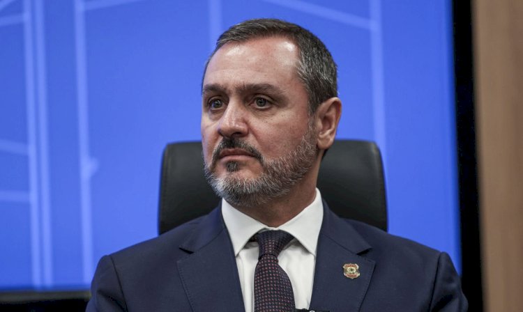 INFORME JB Polícia Federal se rende a Mendonça para fortalecer candidatura de Flavio Bolsonaro